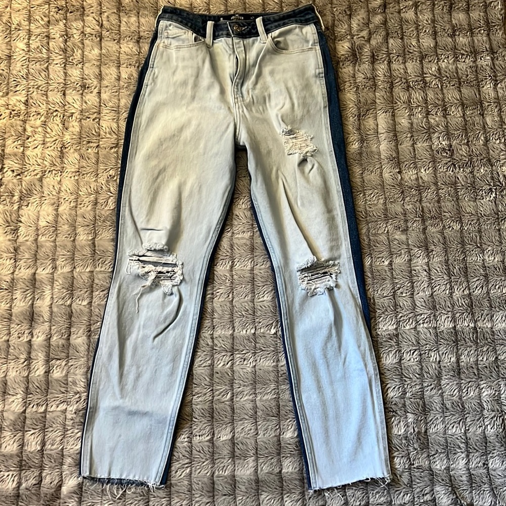 3/$15 Hollister Mom Jeans
